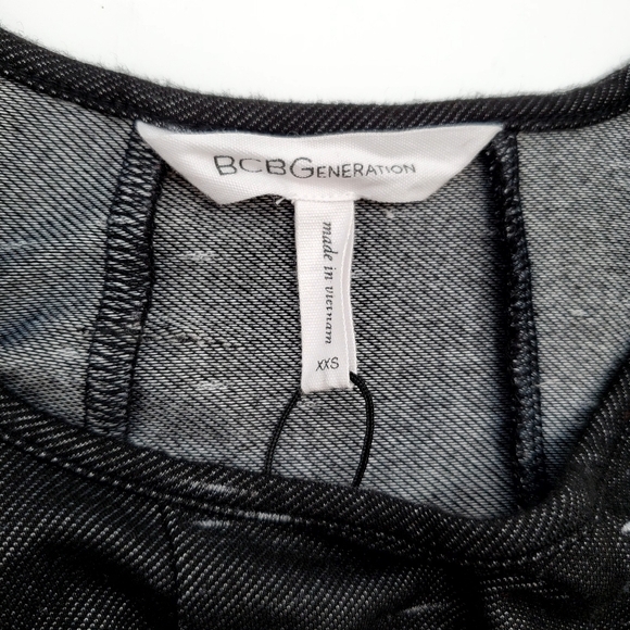 BCBGeneration Cold Shoulder Black White Casual Dress - Picture 7 of 9